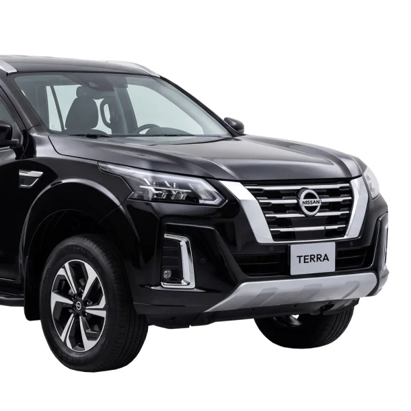 Nissan Terra - 1